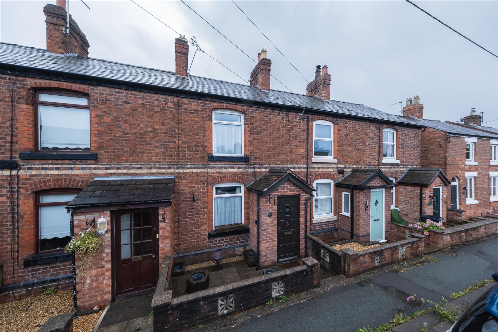 2 bedroom  Terraced House for Sale in Tarporley